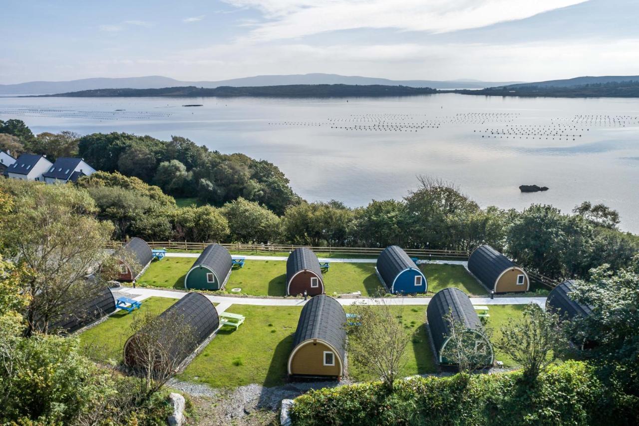 Hotel Berehaven Pods Castletownbere Exterior foto