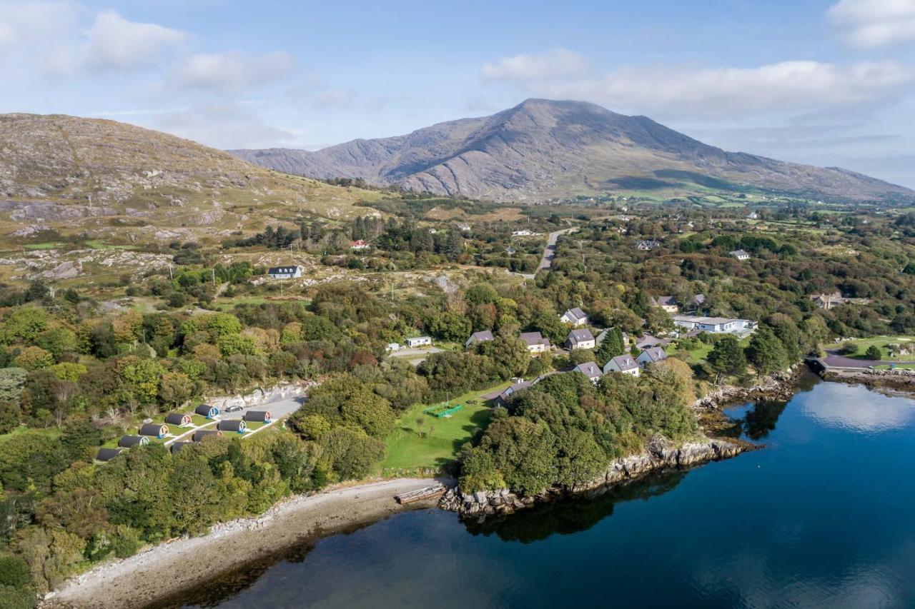 Hotel Berehaven Pods Castletownbere Exterior foto