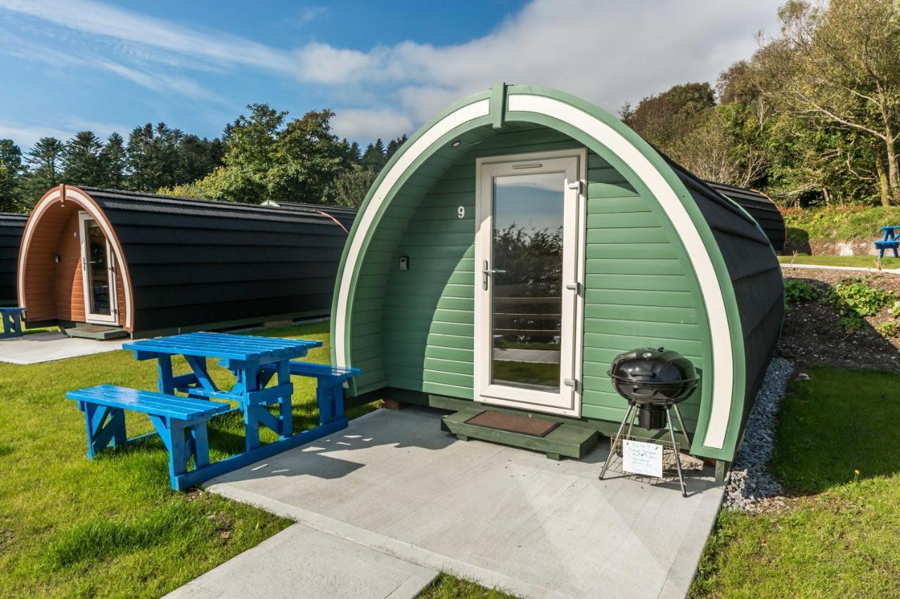 Hotel Berehaven Pods Castletownbere Exterior foto
